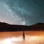 uuyigui官网:探索最新时尚潮流与独特设计的购物天堂 j102e